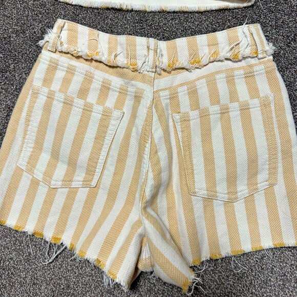 Denim Striped Set - Picture 6 of 12